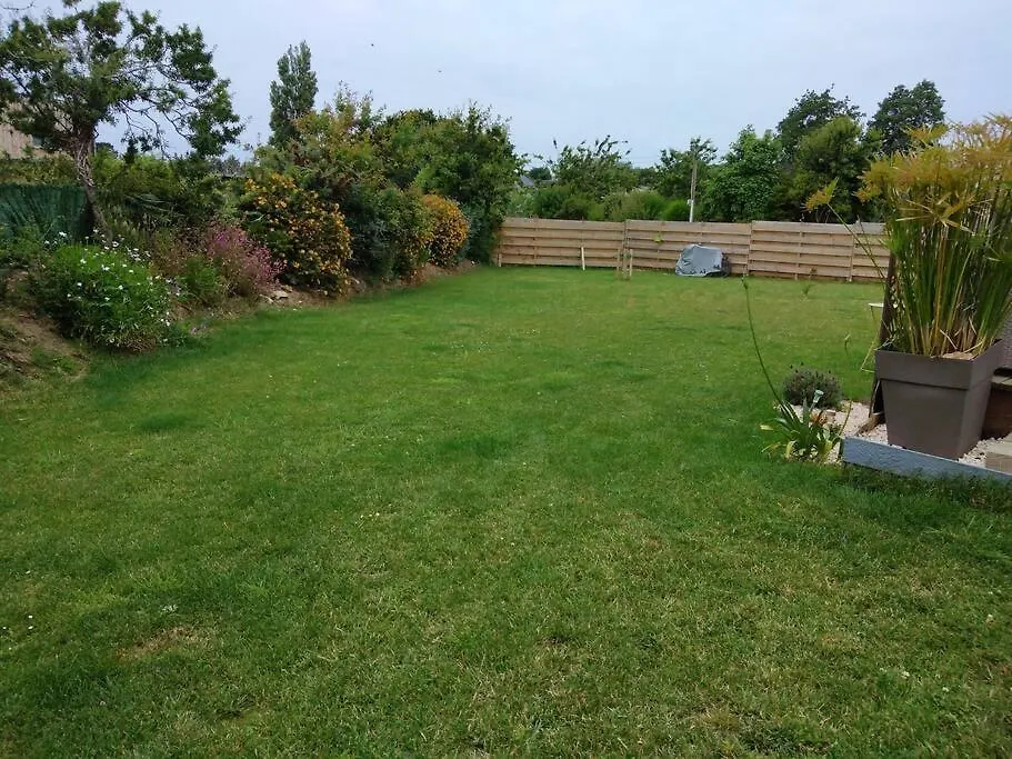 Cottage Chaleureux Locquirec Holiday home