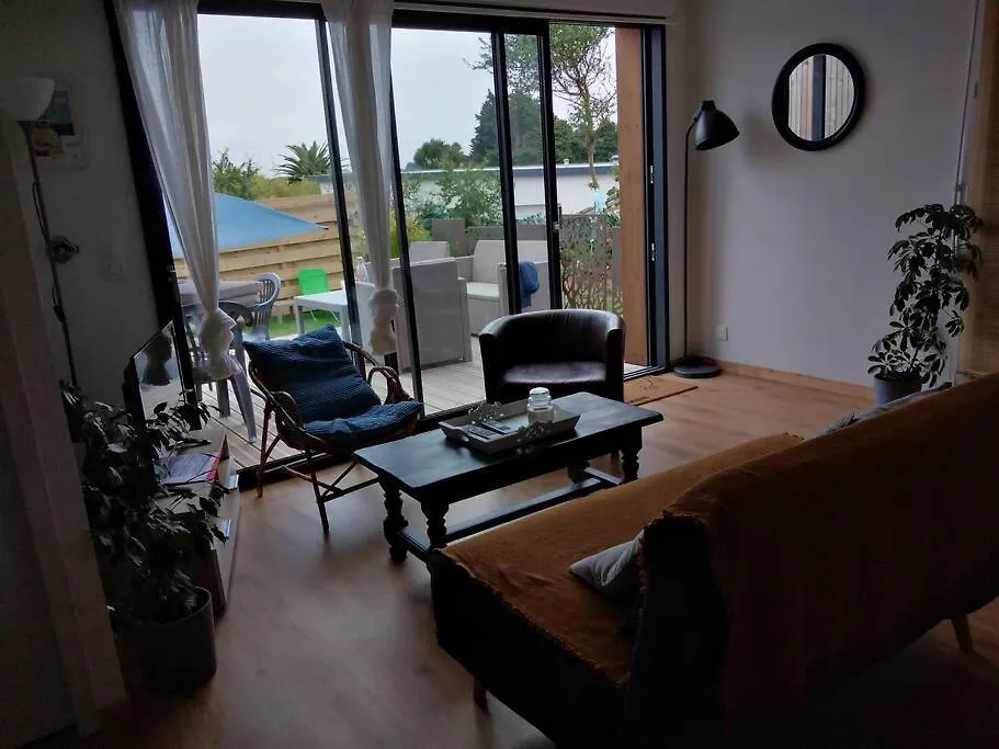 Holiday home Cottage Chaleureux Locquirec